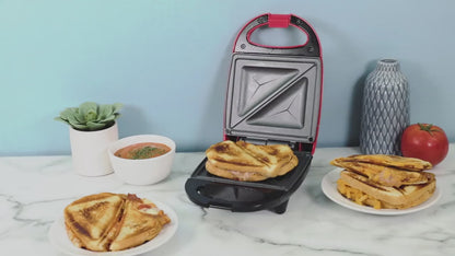Sandwich Maker Grill, 520 Watts, Red